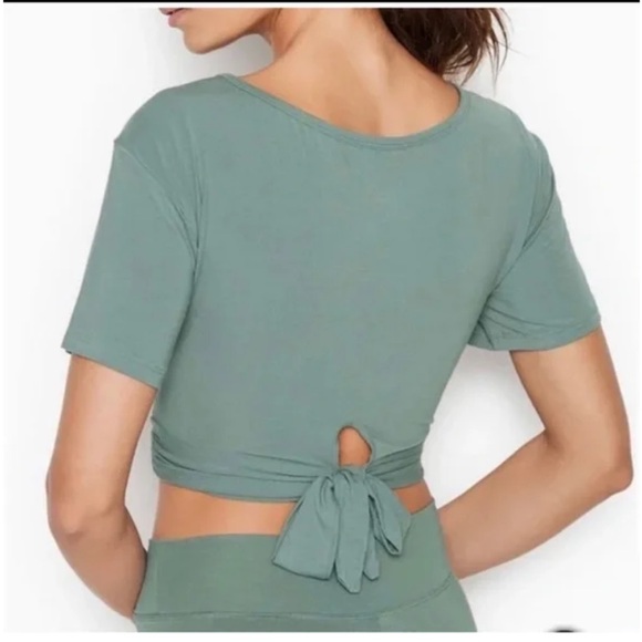 VICTORIAS SECRET Heavenly by Victoria Soft Modal Twist-tie Crop Tee - Picture 2 of 7